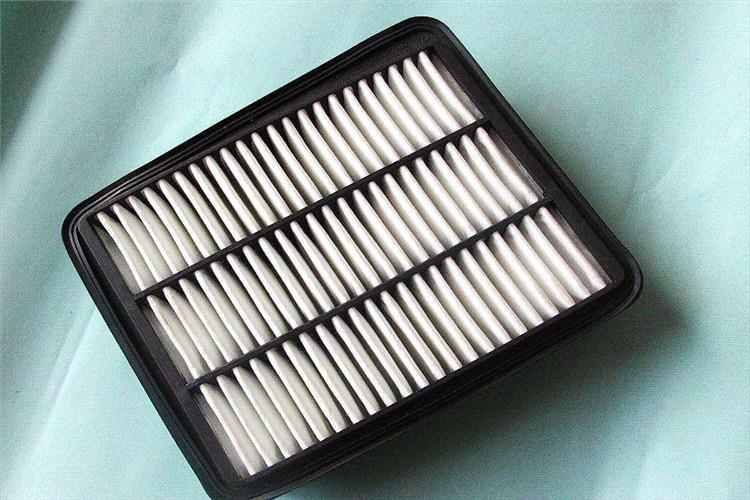 汽车乐动（中国）官方网站的主要作用是过滤掉经过空调通风系统的空气中的各种微粒及有毒气体