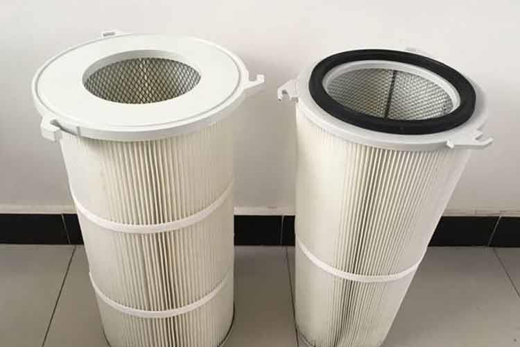 组合式登录入口选用了现有滤料中效率高的滤料制作的滤筒，对于0.5微米以上的粉尘的除尘效率高达99.9%